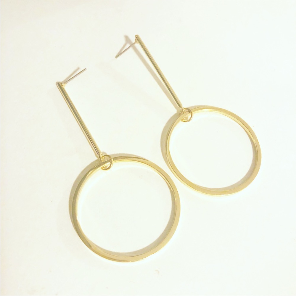 *FIRM* BRAND NEW Gold Drop Earrings